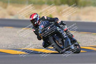 media/Oct-09-2022-SoCal Trackdays (Sun) [[95640aeeb6]]/Turn 3 (930am)/